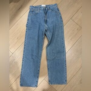 Abrand women’s Venice Straight Blue Jeans